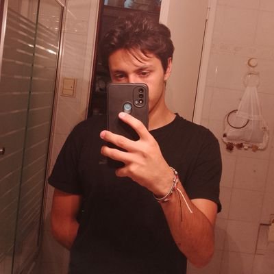 IvanGuttman_'s profile picture. Depy ||
🇦🇷 ||
🤍❤️🤍 ||
=)