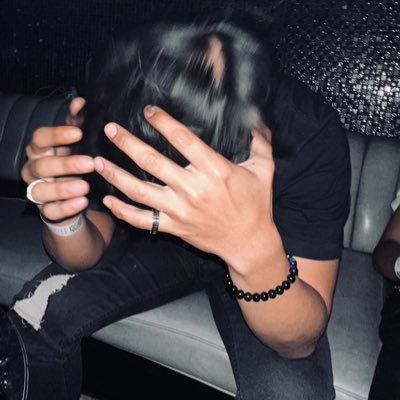 graduatedbatman's profile picture. deadman