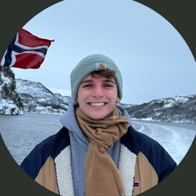 alf21_e's profile picture. 19 | Architecture Student