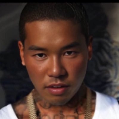 juuouhakami's profile picture. 趣味はビデオ鑑賞です