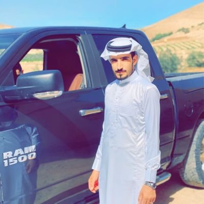 يا أعز ما كنتو °° يا أرخص ما صرتو