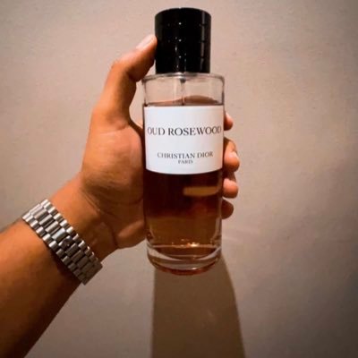 adelsami451's profile picture. 