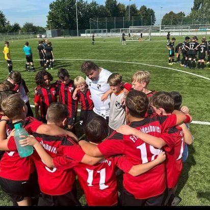 JohnHristov's profile picture. 📚 Student Footballmanagement
⚽ Football Coach