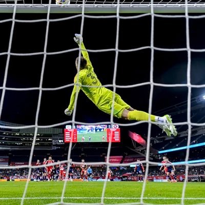 AljazIvacic's profile picture. Goalkeeper for New England Revolution.     My old account got hacked.