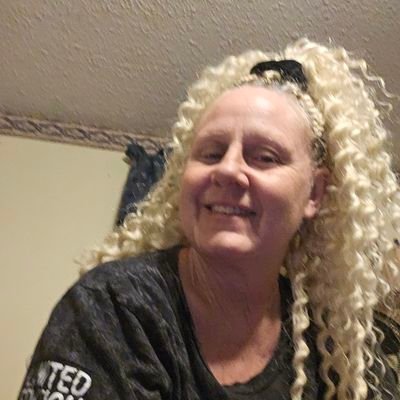 LOVE PEACE HAPPINESS NATURE MUSIC FAMILY EXSPLORING POSITIVE ENERGY* GARDENER/HOME*HEALTH #2 profile (*NOTE* I AM ID VERIFIED HERE by my DL)