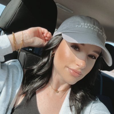 31 ♡ swiftie since ‘06 ♡ certified hobby enthusiast, to include cozy gaming + journaling 🖋️ dying to meet taylor 🫶🏼 Rep (DC) & Eras x2 (HTX + CHI) ✨ lgbtq+
