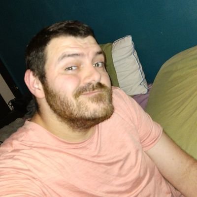 33 year old gay that lives in Philadelphia who loves gaming, anime, and cute guys lol 🔞 No one under 18!