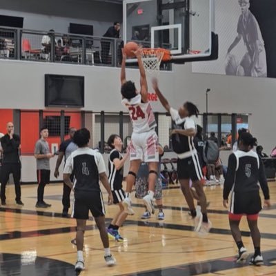 Simon Ryann c/o 2027 WC🏀/ ygc ctx NCAA id 2034847612 GPA 3.4 6’7”