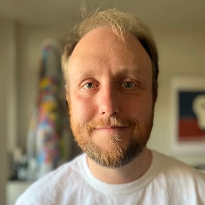 Writer, critic, researcher. Fiction in a bunch of places. Writing a speculative novel and a book for DUP “Singles” about “Party in the USA.” Ex-Pew, Awl, blogs.