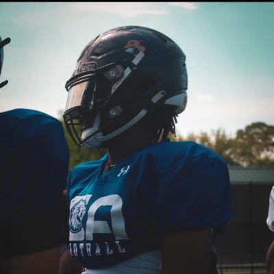 defensive end/line backer at impact Christian Academy, sophomore / 6,1 215 lbs (904-705-9339) phone number, jaydenmwilliams0@gmail.com , gpa 3.0