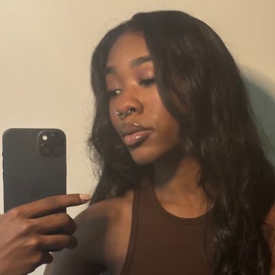 gettin money. sag so be very afraid| writer & creative🧍🏾♀️