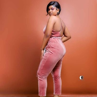 JohannedaJean's profile picture. 