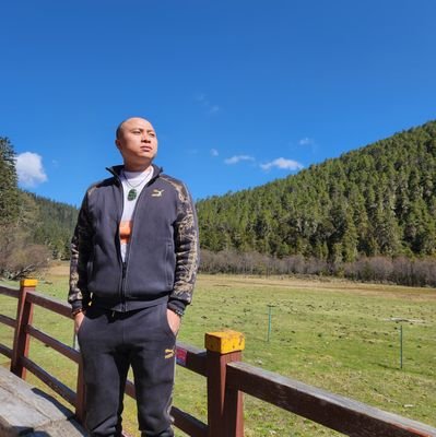 JulianN09676948's profile picture. Future is the Beginning