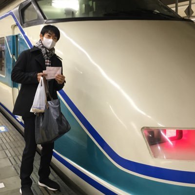 makoto_naru's profile picture. 製造業(鋳造)→Webライター |3年目|ゴルフメディアに寄稿(スコアはBest72.Ave85)|店舗取材・インタビュー承ります|メルマガ運用など小規模事業者のWebメディアをサポートしています|言語化が苦手な人の力になりたい|j-pop好き(特にMr.Children)|城郭検定2級|家事全般担当|普段は眼鏡