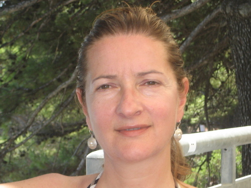 Freelance writer and strategic communication consultant on global health and development. Former @WHO communicator on access to health technologies