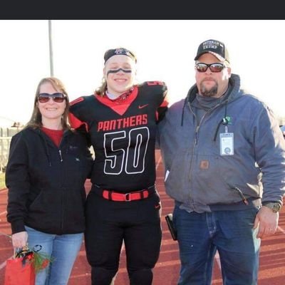 NFTWeeklyR88451's profile picture. ......