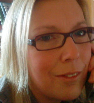 Wellness coach, I love to play golf and other outdoor activities