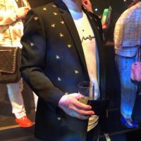 億人 (@okutoz17) 's Twitter Profile