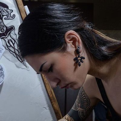Nic_ho_lsE_le's profile picture. Hi, I'm Elena Nichols, a tattoo artist focused on delivering personalized and intricate designs. Your body is my canvas, and I’m here to make your tattoo dreams