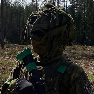 Heikerism's profile picture. I gotta do lunch, not do you.