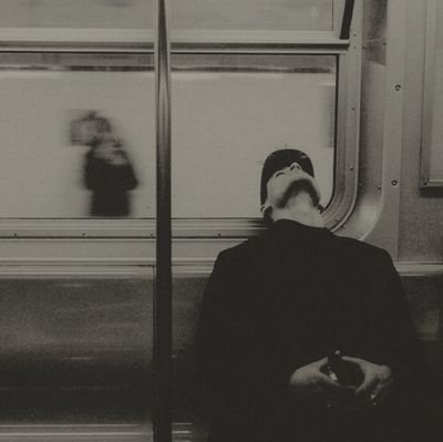 cucimileali's profile picture. da anni sono in coma e non mi fanno uscire 🎶