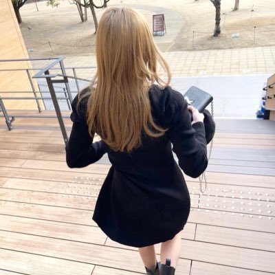 YuanGu74464's profile picture. 