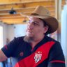sempapofiado's profile picture. Sou o personagem maluco de um reality show do futuro que passa no canal 5876 e ninguém assiste. 
Torcedor do Atlético Clube Goianiense.