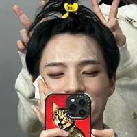 𝓑ℯℯ𓆤࿐ྀུ (@jenozzleed) 's Twitter Profile