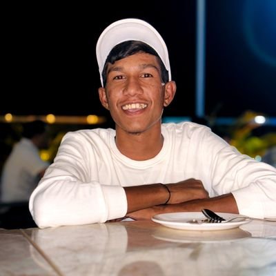 hiteshhh_06's profile picture. 🌟 Aspiring Web Developer | Enthusiastic about React.js | Proficient in HTML, CSS, JS | Crafting innovative web experiences | Always evolving 🚀 #CodeLife