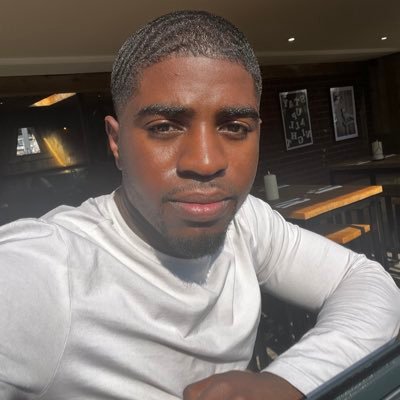 JStrings | UK Guitarist 🎸🇬🇧 All Enquires & Bookings-📧 TikTok : JStringss