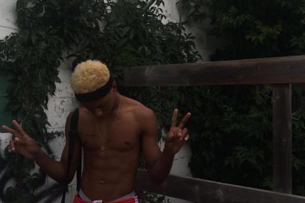 rinotona1988's profile picture. 