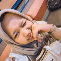 i’m no beauty queen (@yobitj_) 's Twitter Profile