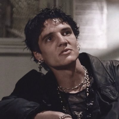 pascalicantsend's profile picture. 𝘛𝘩𝘦 𝘌𝘷𝘪𝘭 𝘋𝘦𝘢𝘥 (1981), 𝘸𝘳𝘪𝘵𝘵𝘦𝘯 𝘢𝘯𝘥 𝘥𝘪𝘳𝘦𝘤𝘵𝘦𝘥 𝘣𝘺 𝘚𝘢𝘮 𝘙𝘢𝘪𝘮𝘪 | (ela/dela)