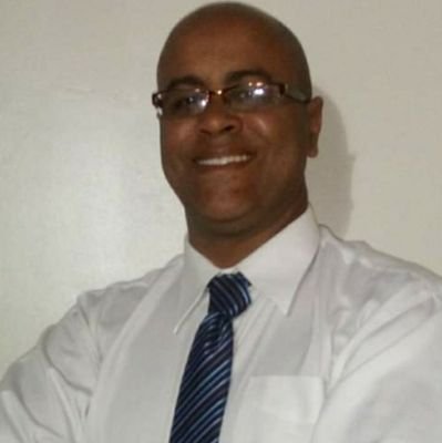 Rodrigojome22's profile picture. Sirvo ao Senhor Deus, minha família, meu trabalho, a igreja, minha pátria amada temporária nesta terra 🦆🦆.