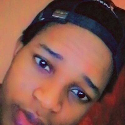 InaugheB's profile picture. 