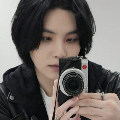 sweetuchei's profile picture. might be a fan account...? will mostly share au stuff here xd ~ btsvt&cupofsb19 ^^