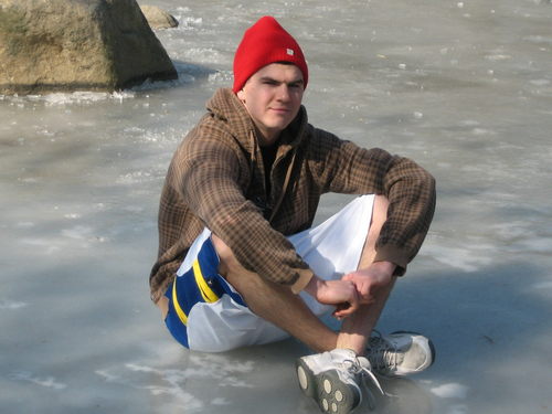 TannerMWeekes's profile picture. Work hard, Play hard