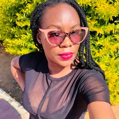 | Social Media Marketing Manager and Strategist | #NtshalamoragoBW founder | Hairdresser |Qualified Accounts Technician❤️