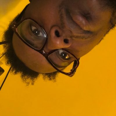 mu_kmy's profile picture. paralyzed in a distance dream