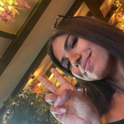 IamVltne's profile picture. 