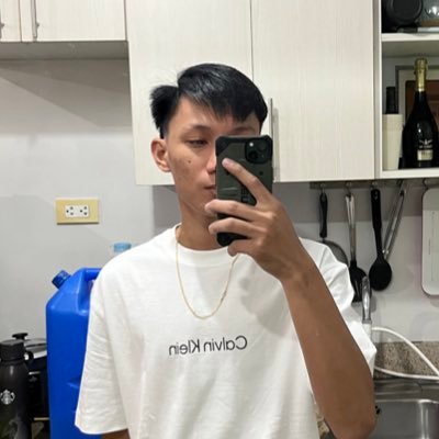 vonmatthieu's profile picture. one day i am gonna grow wings