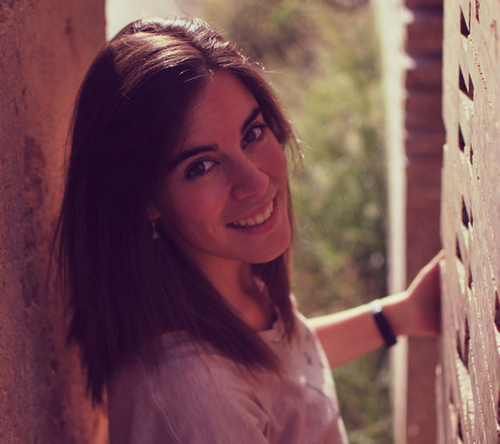 Maznarte's profile picture. Maestra y opositora a partes iguales.