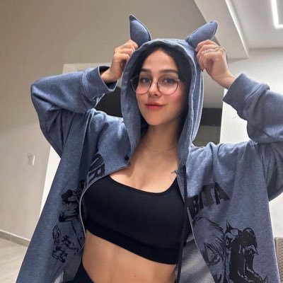 RParget1112's profile picture. 