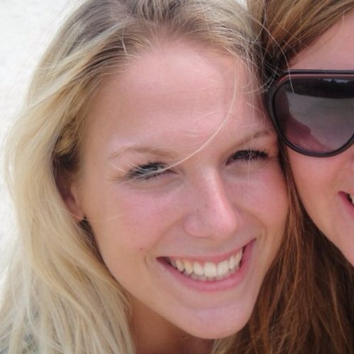 amy_dove's profile picture. 