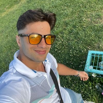 Yusufak29726123's profile picture. 