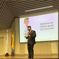 carlosrestrepo (@restrepoguette) 's Twitter Profile