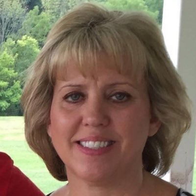 Sue880000's profile picture. 