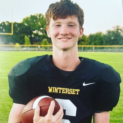 logan58746055's profile picture. 18, Football/Track student athlete, WR/QB