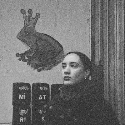 cementoporlan's profile picture. Monaguilla rehabilitada.
Garota interrumpida.