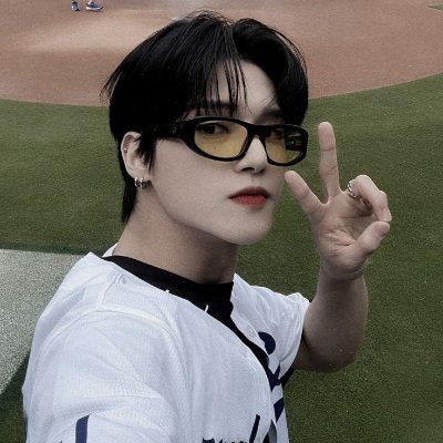 escritora, capista e sofredora por macho dançante que mora no outro lado do mundo — ela/dela | pack por: @xsuibianx
